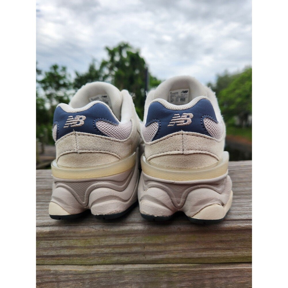 New Balance 9060 Little Kids' Lace Leather Beige Cream Sneakers Shoes Size 2 - Picture 3 of 15